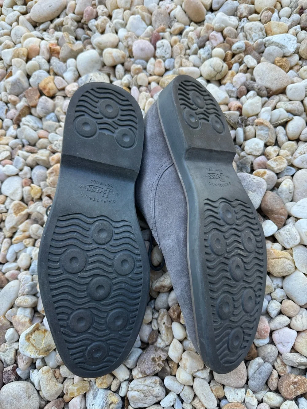 Bass classic gray